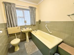 Photo 11- click for photo gallery